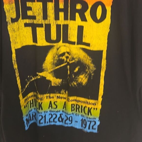 Jethro Tull Concert Graphic Tee - Picture 4 of 7